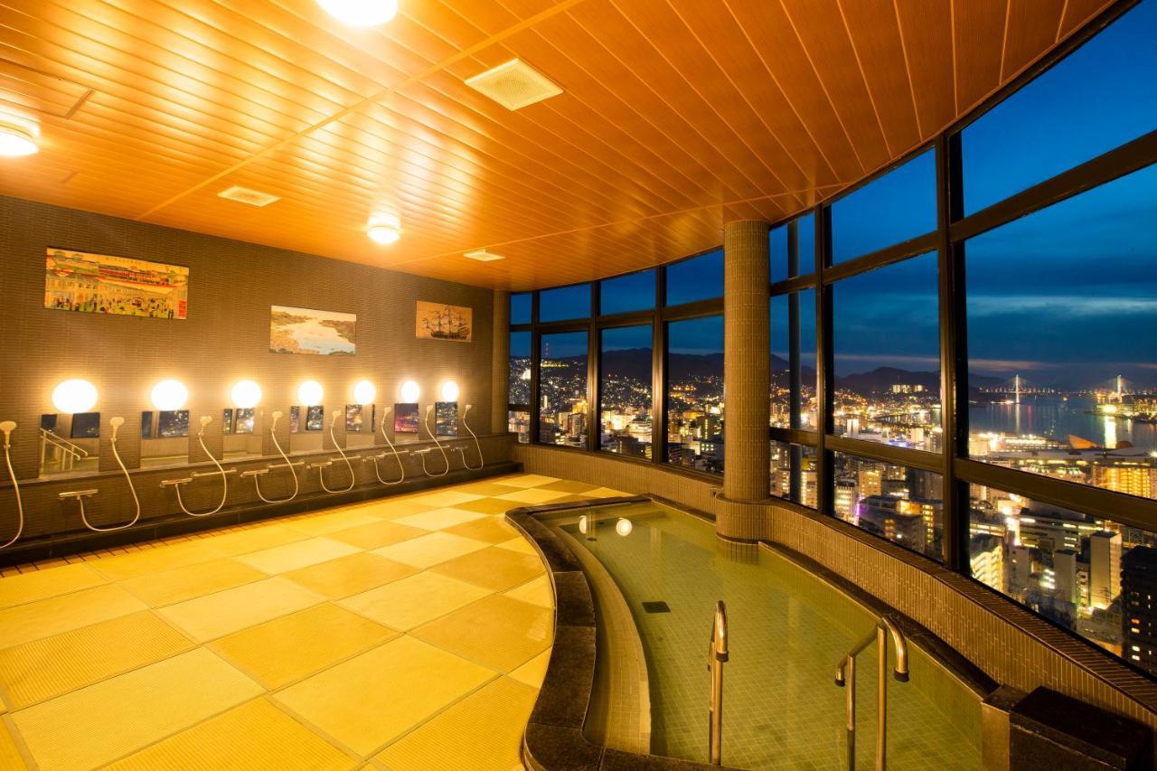 Hotel Нагасаки Екстериор снимка